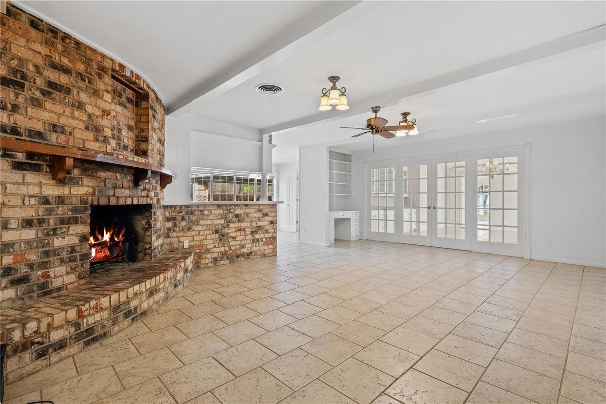 Empty room, Fireplace, Interior, Stone Walls