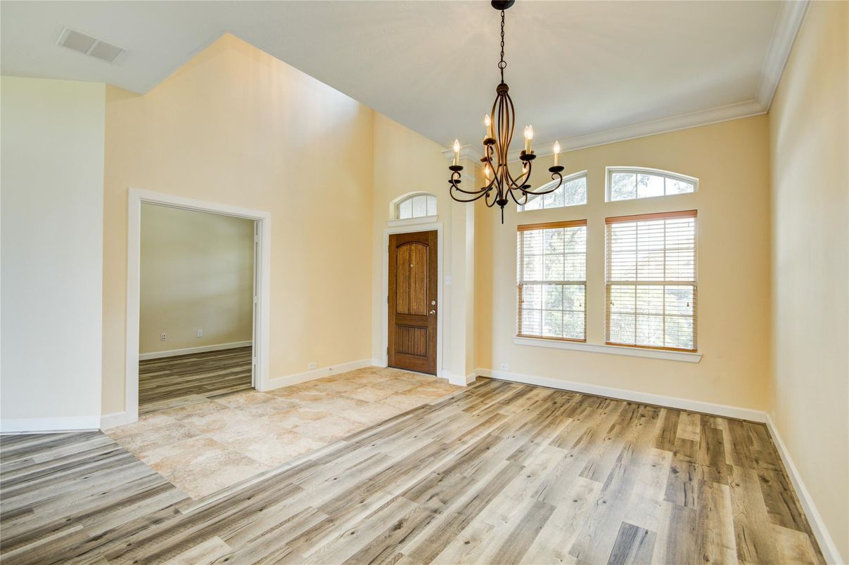 Chandelier, Empty room, Interior, Wood Texture Flooring
