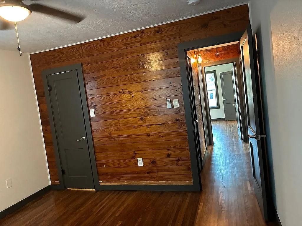 Interior, Wood Texture Flooring, Wooden Walls