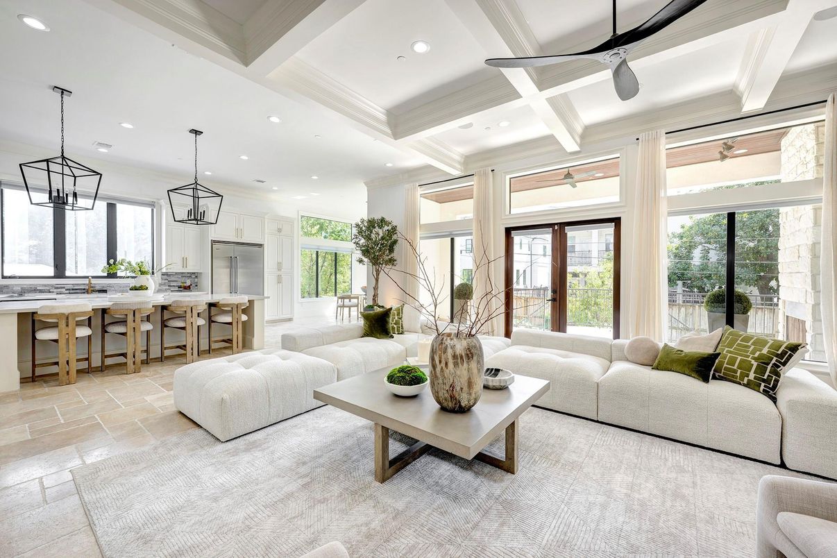 Interior, Kitchen, Living room, Pendant Lights, Recessed Lighting