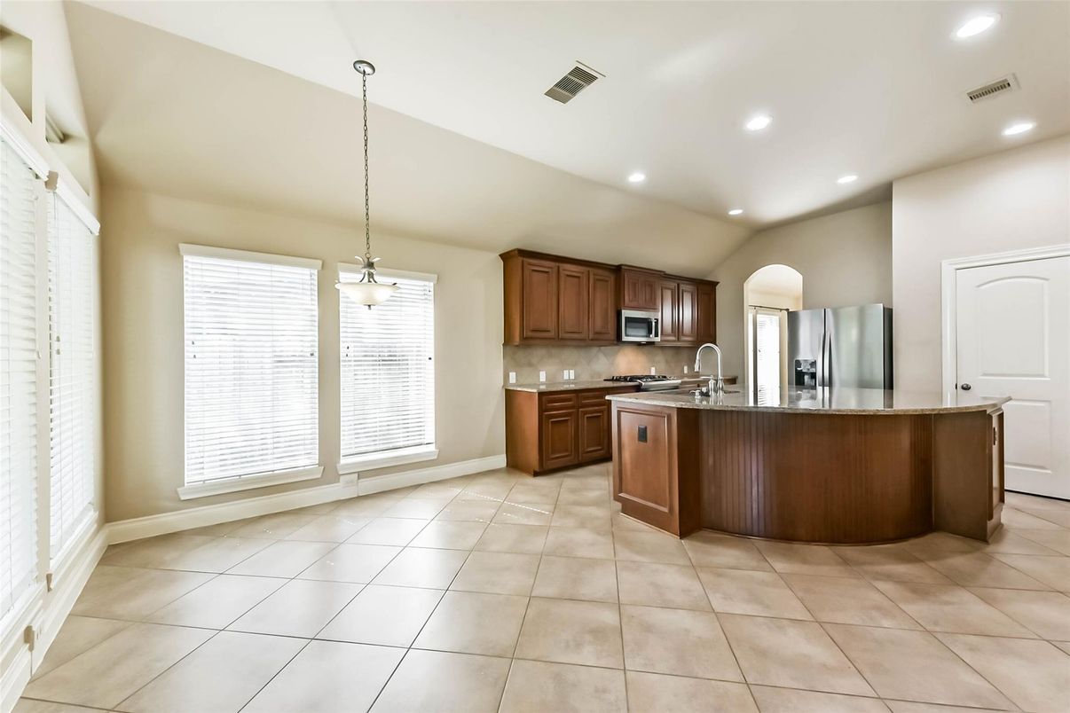 Interior, Kitchen, Pendant Lights, Recessed Lighting, Stainless Steel Appliances