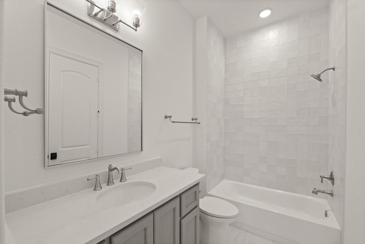 Bathroom, Interior, Recessed Lighting