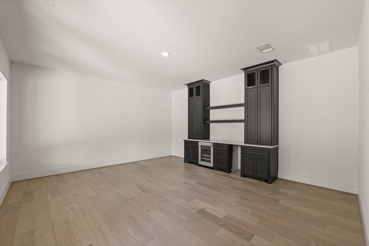 Empty room, Interior, Kitchen, Recessed Lighting, Wood Texture Flooring