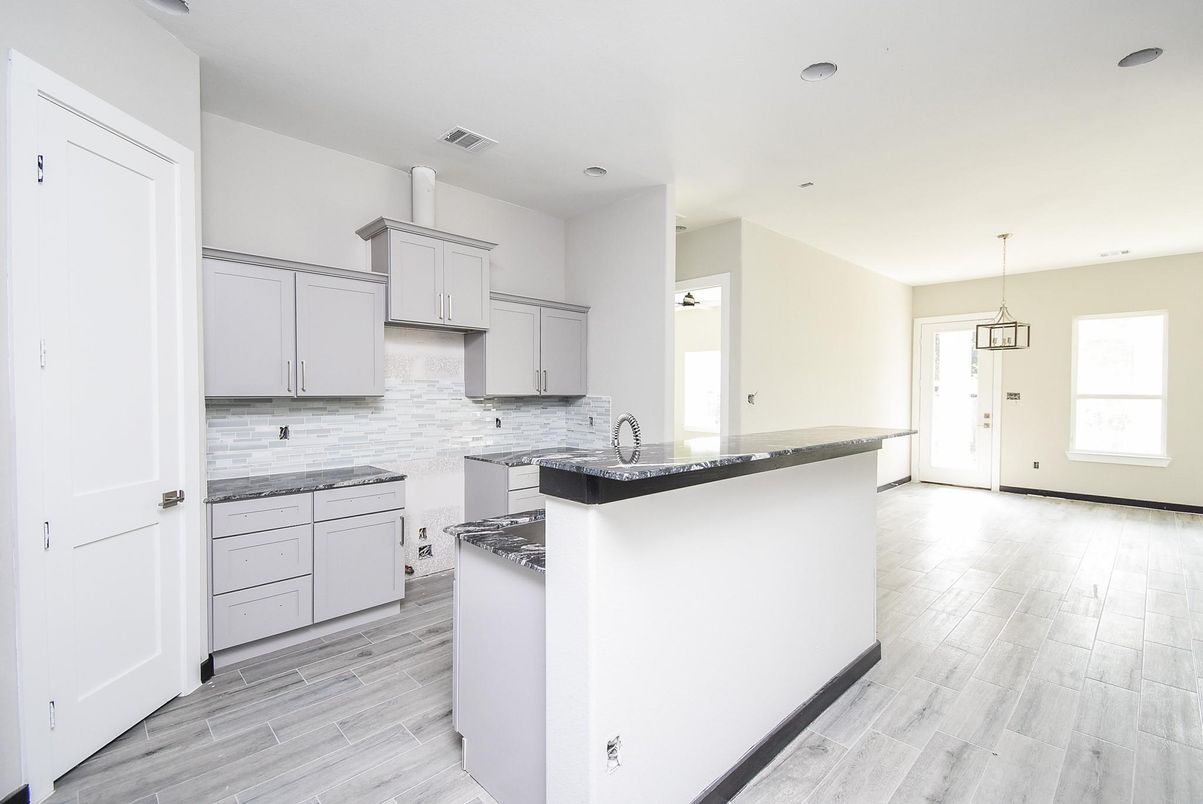 Interior, Kitchen, Pendant Lights, Recessed Lighting, Wood Texture Flooring