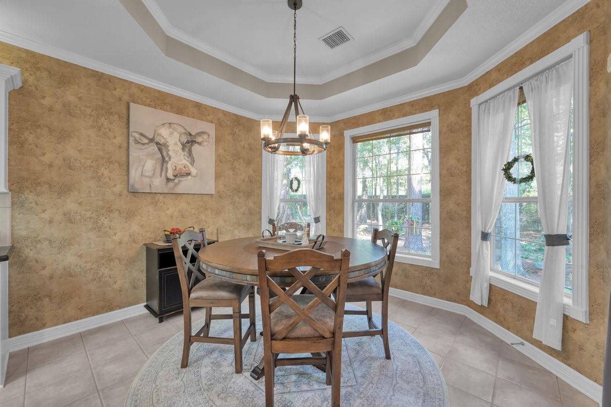 Dining room, Interior, Pendant Lights