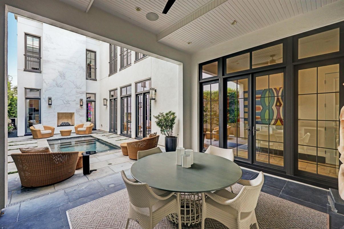 Exterior, Fireplace, Pool