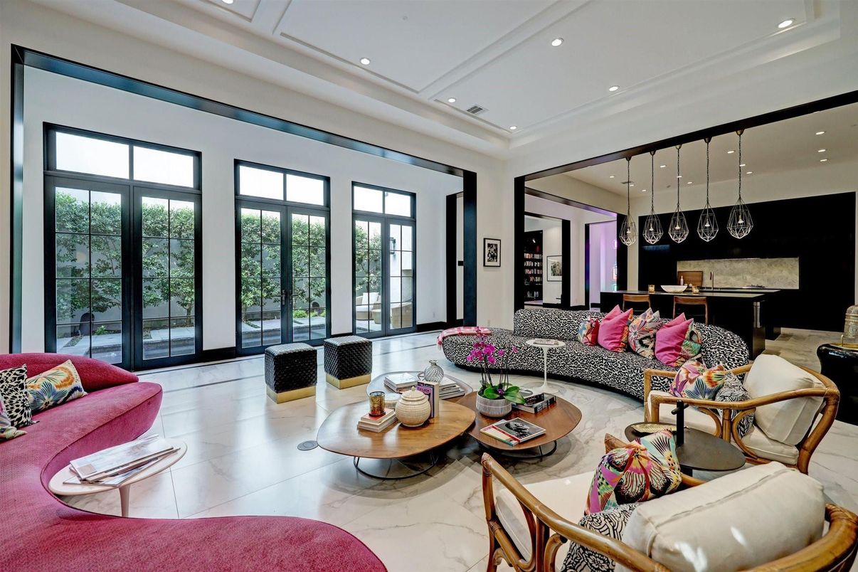 Interior, Living room, Marble, Pendant Lights, Recessed Lighting