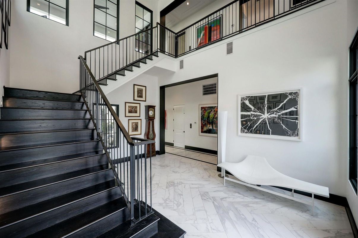 Interior, Marble, Recessed Lighting