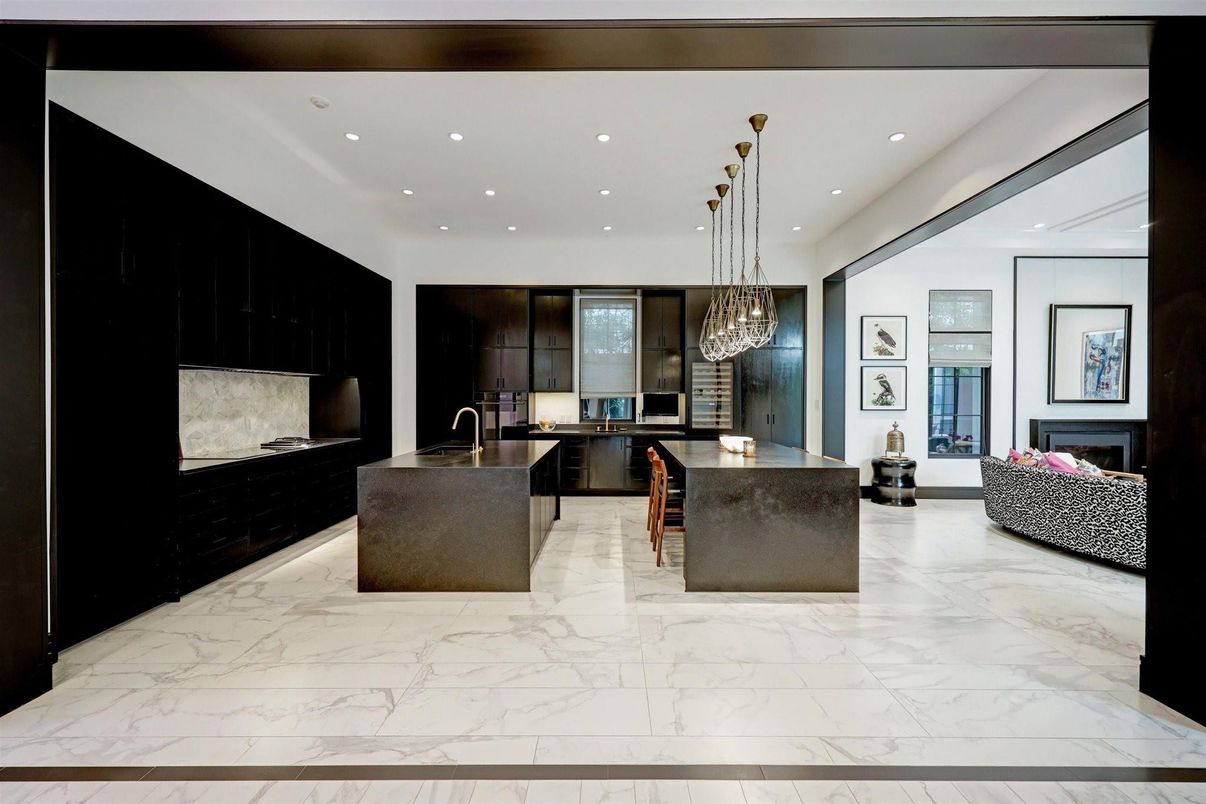 Chandelier, Interior, Kitchen, Living room, Marble, Pendant Lights, Recessed Lighting