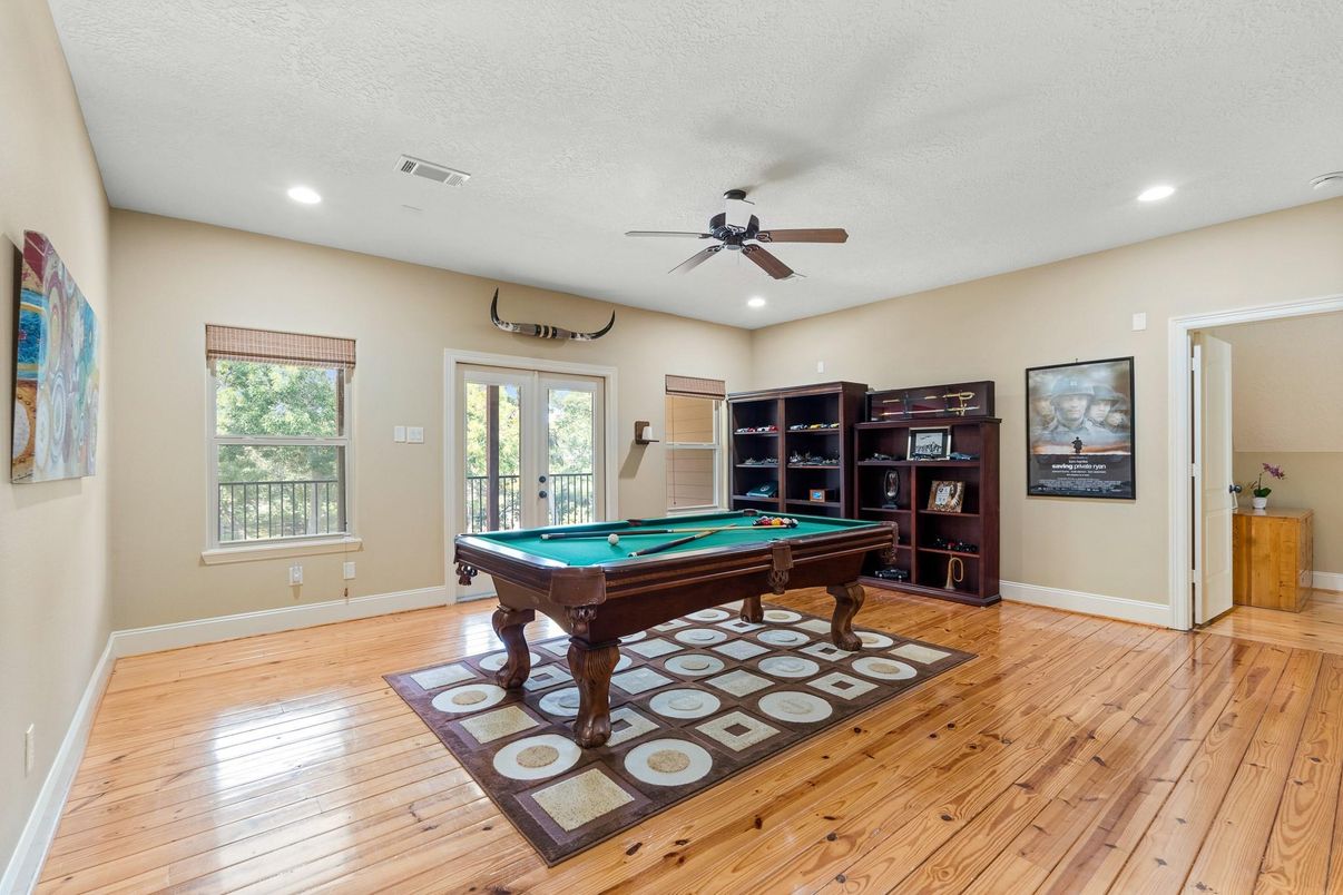 Billiard Table, Game Room, Interior, Recessed Lighting, Wood Texture Flooring