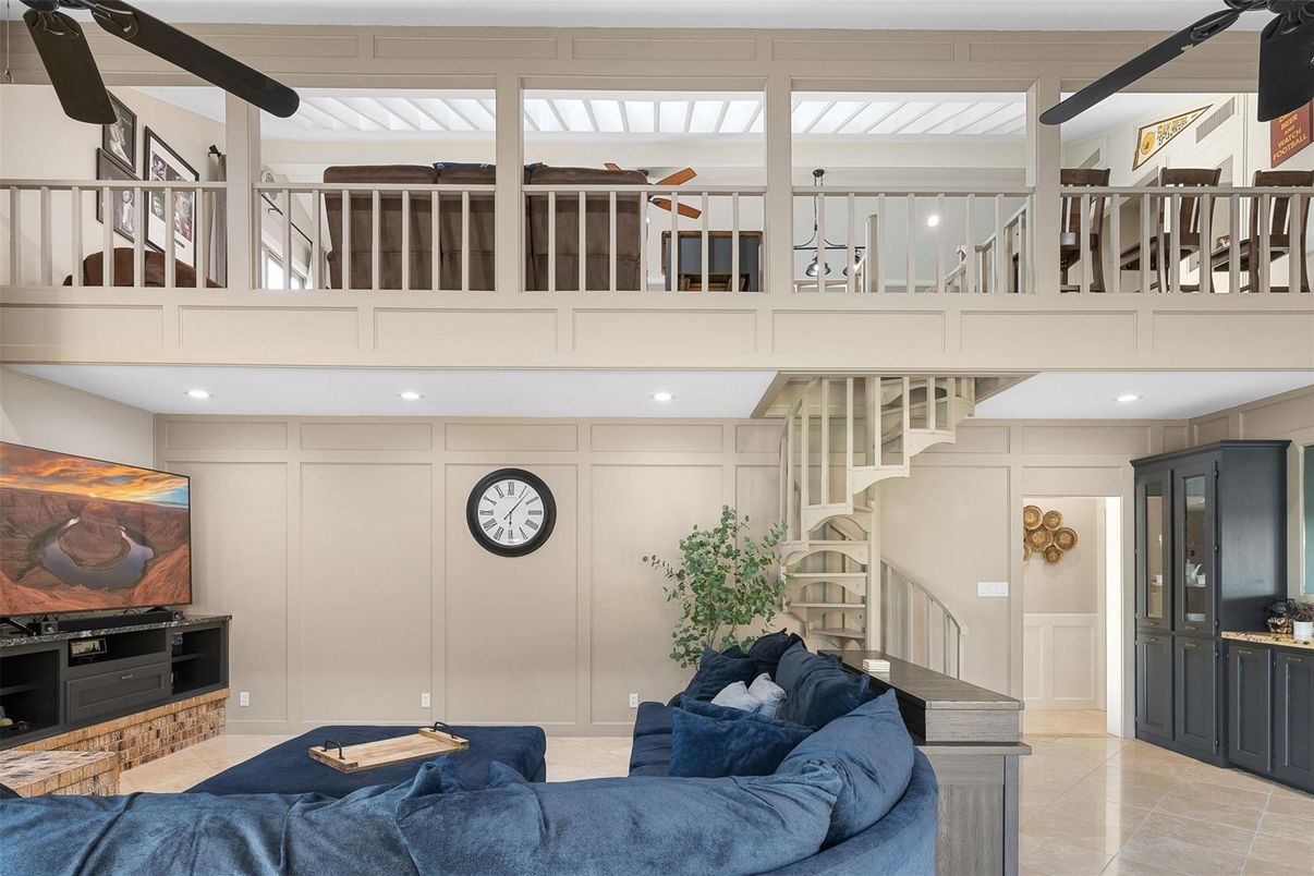 Interior, Living room, Recessed Lighting