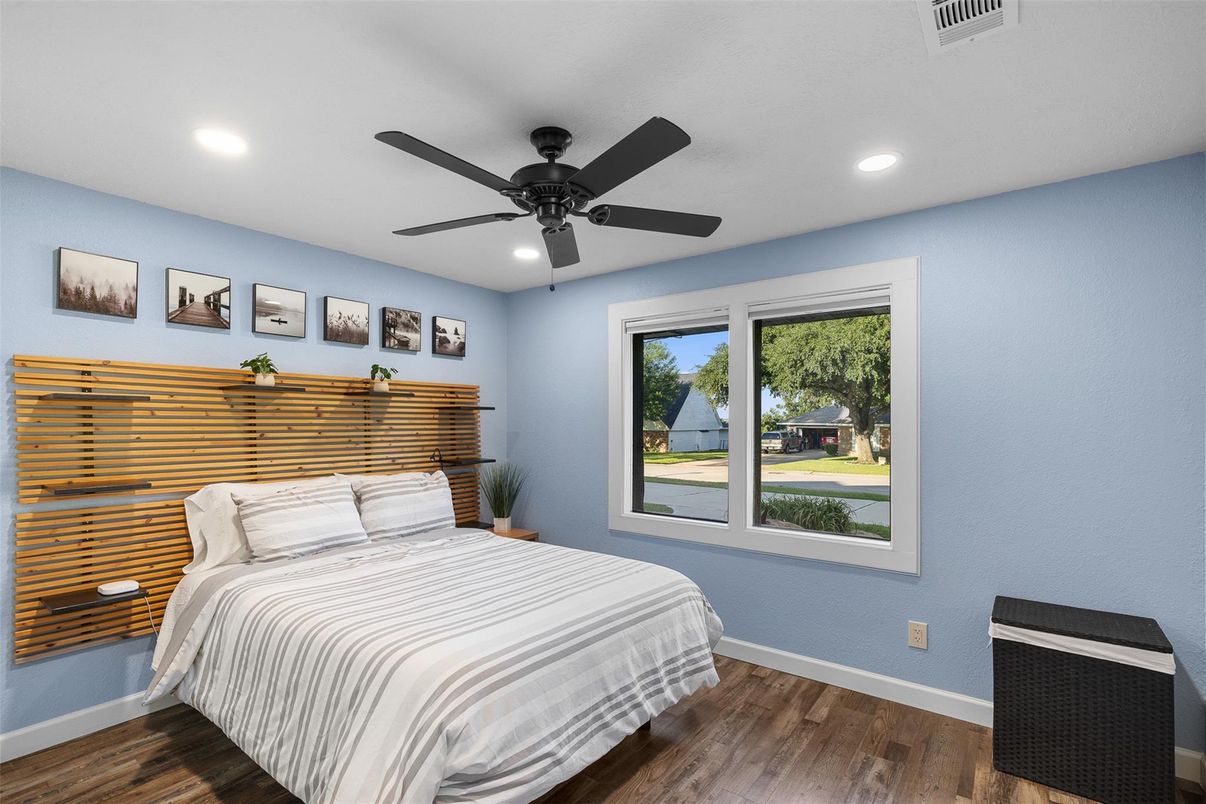 Bedroom, Interior, Recessed Lighting, Wood Texture Flooring