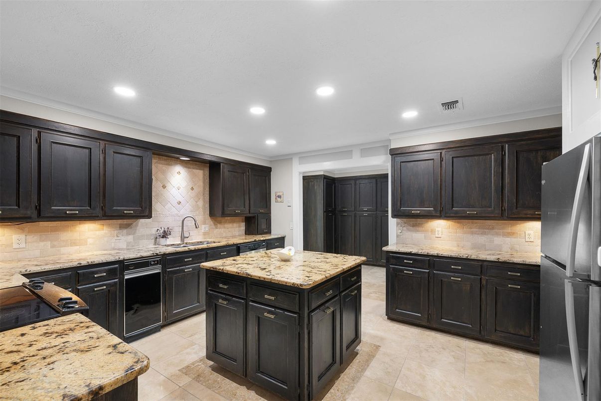Interior, Kitchen, Recessed Lighting