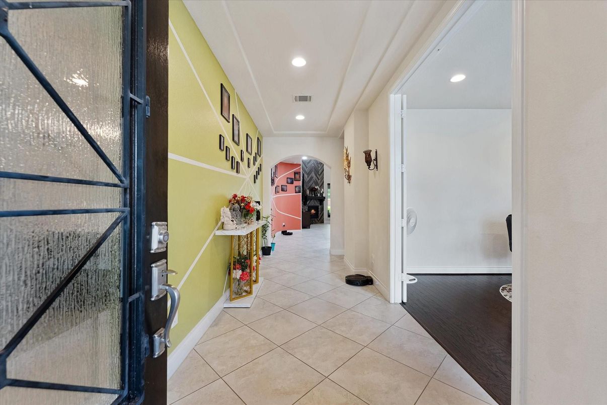 Interior, Recessed Lighting