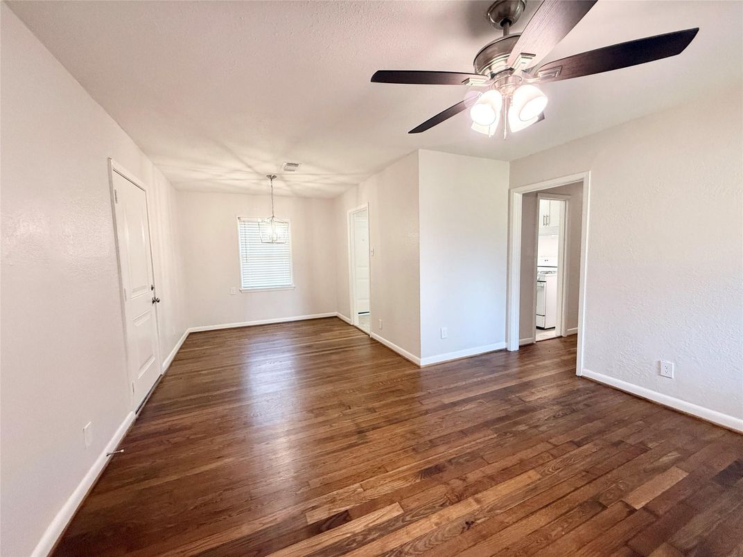 Chandelier, Empty room, Interior, Wood Texture Flooring