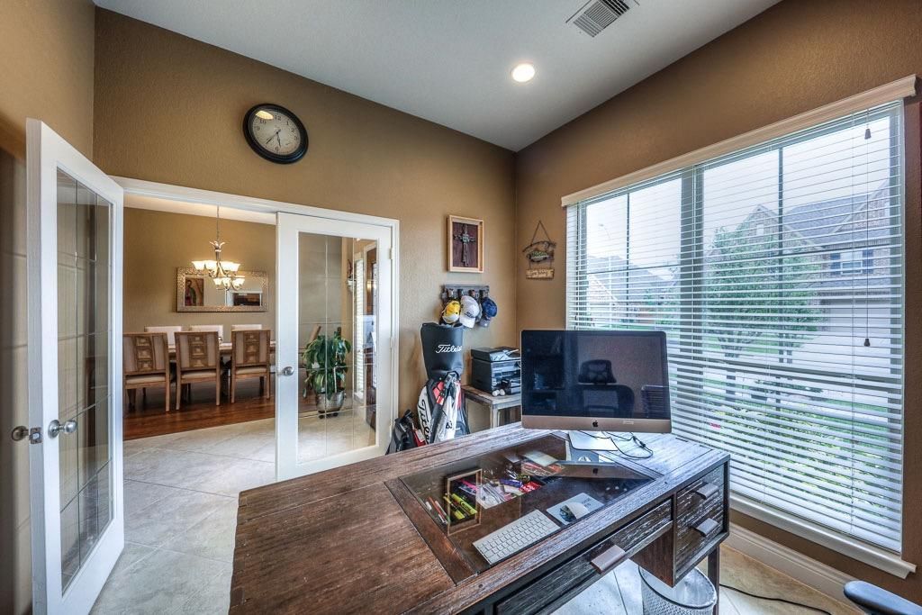 Chandelier, Dining room, Interior, Recessed Lighting