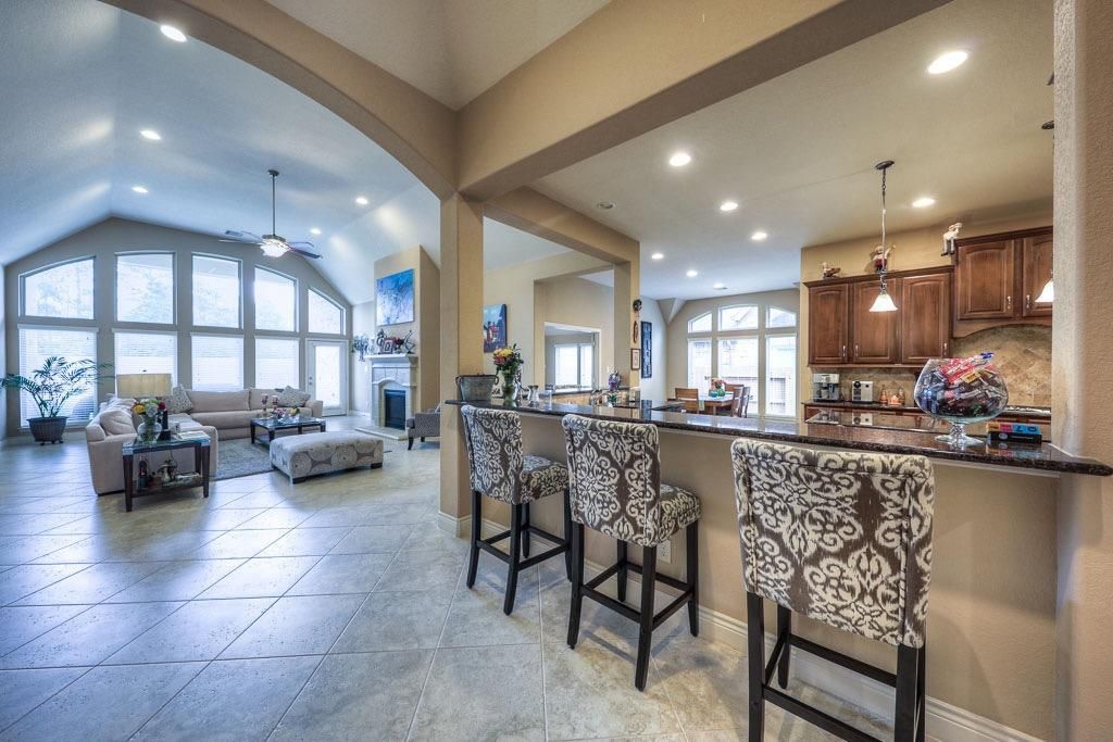 Fireplace, Interior, Kitchen, Living room, Pendant Lights, Recessed Lighting