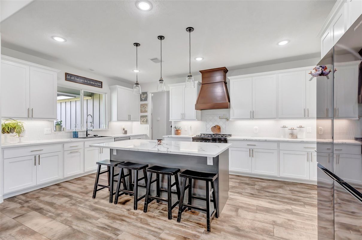Interior, Kitchen, Pendant Lights, Recessed Lighting, Wood Texture Flooring