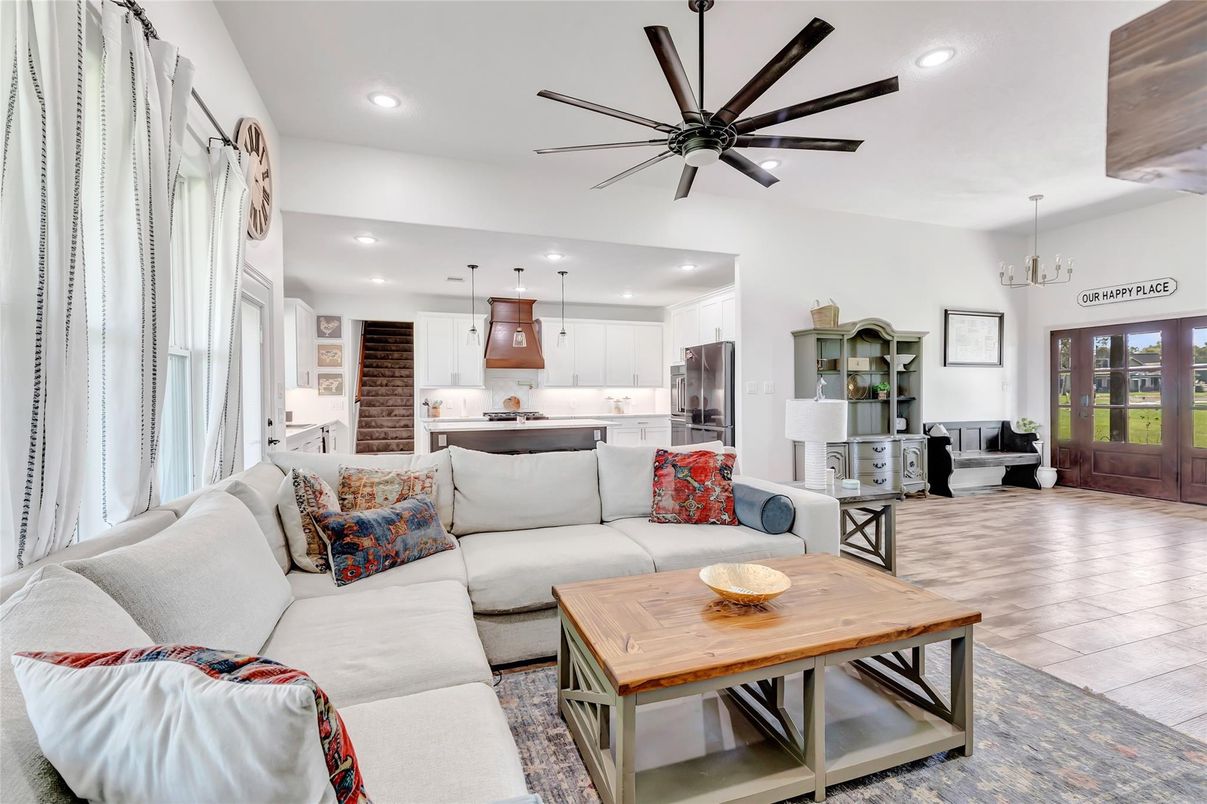 Interior, Kitchen, Living room, Pendant Lights, Recessed Lighting, Wood Texture Flooring
