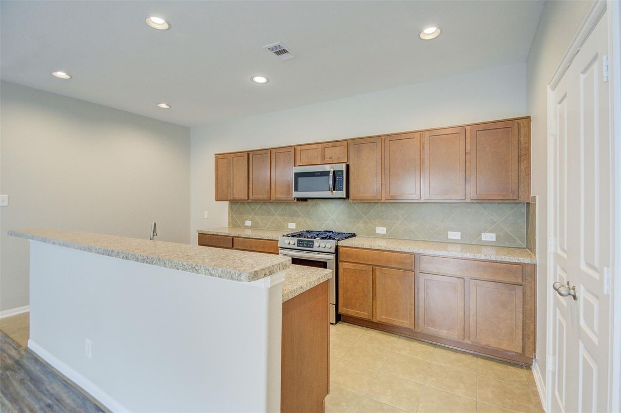 Interior, Kitchen, Recessed Lighting