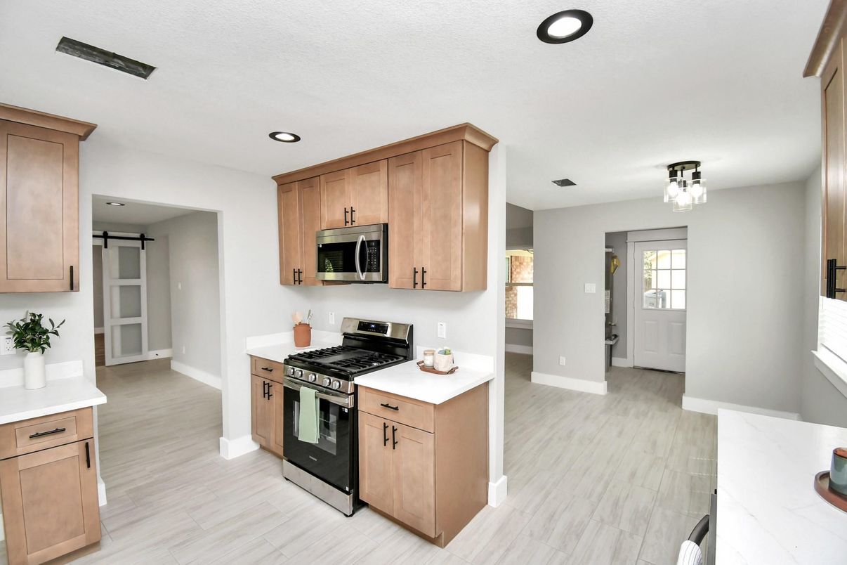 Interior, Kitchen, Recessed Lighting, Stainless Steel Appliances, Wood Texture Flooring