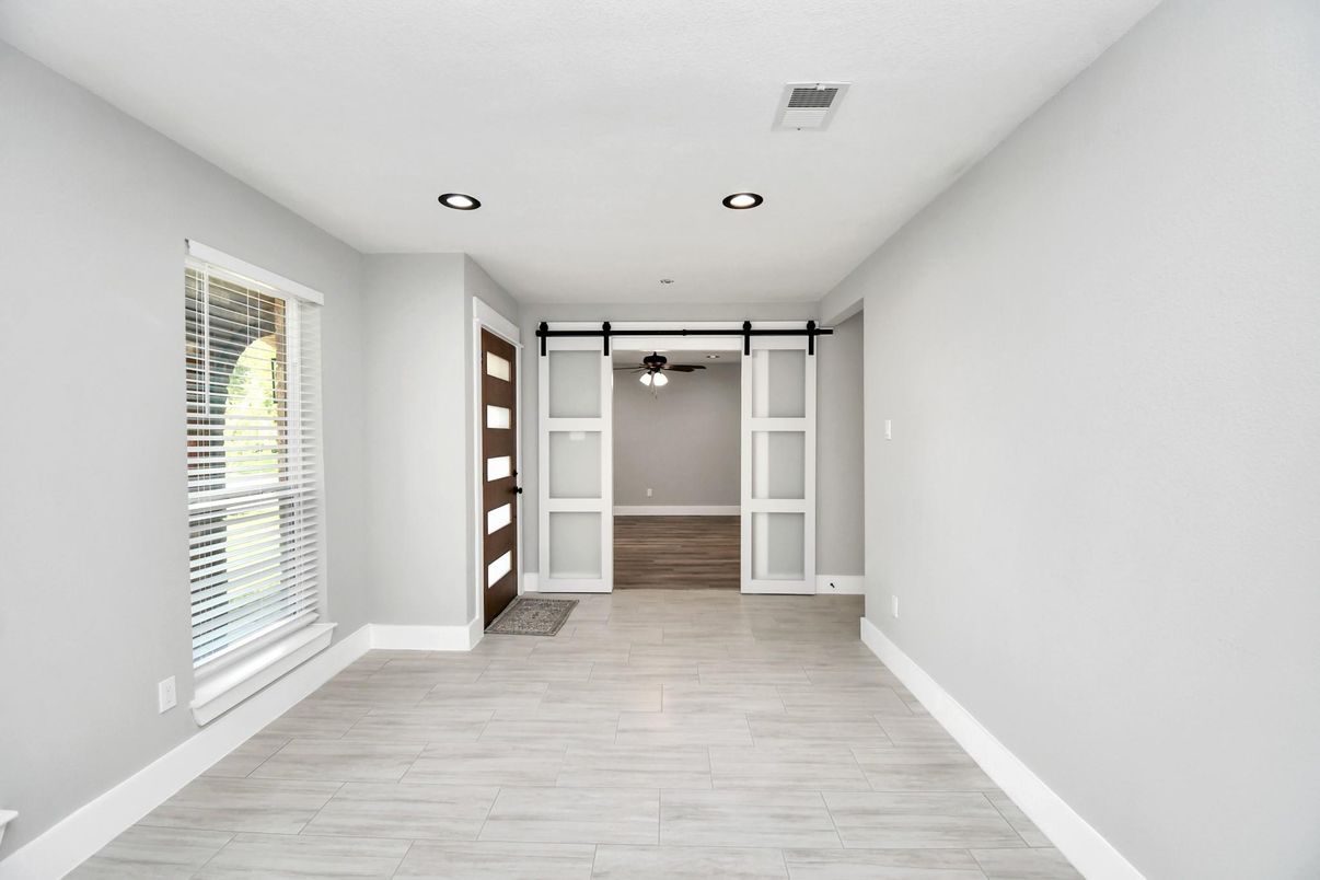 Interior, Recessed Lighting
