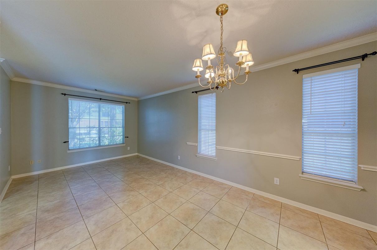 Chandelier, Empty room, Interior