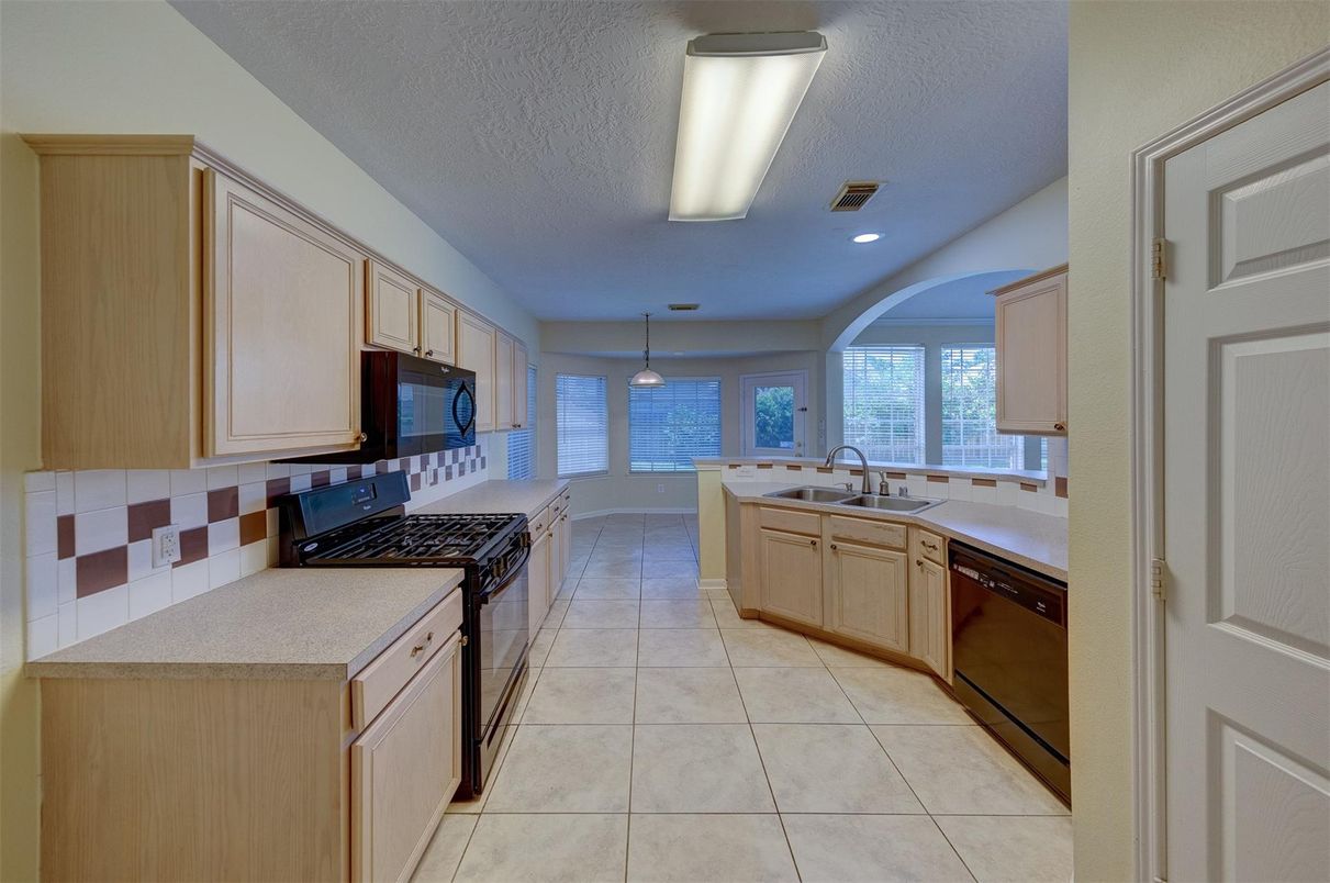 Interior, Kitchen, Pendant Lights, Recessed Lighting