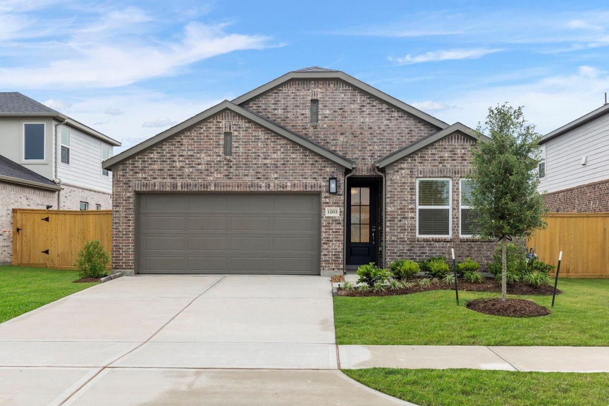 Attached, Exterior, Facade, Brick Facade, Brick Traditional