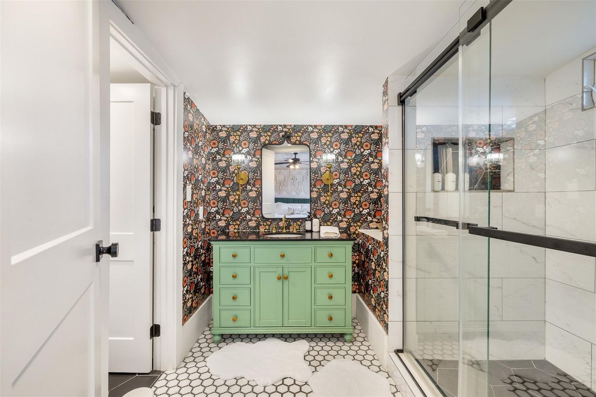 Bathroom, Glass Shower, Interior
