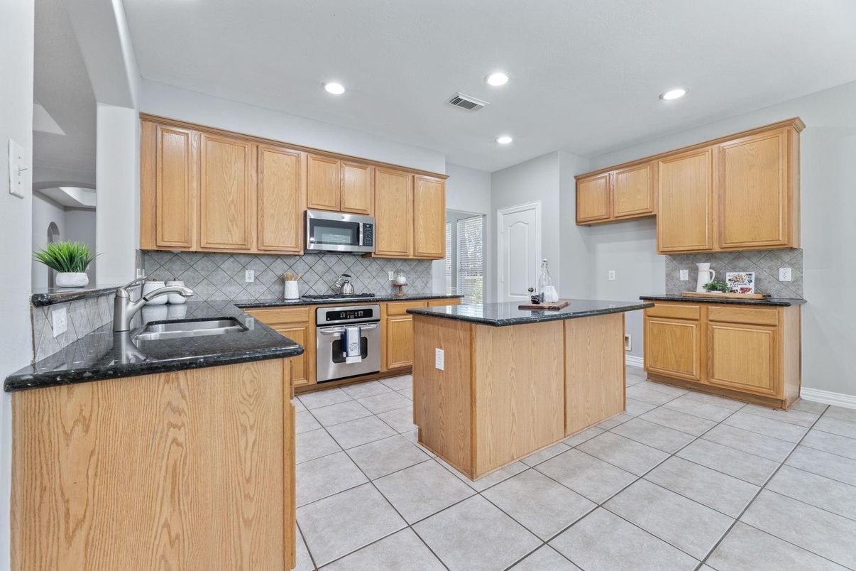 Interior, Kitchen, Recessed Lighting