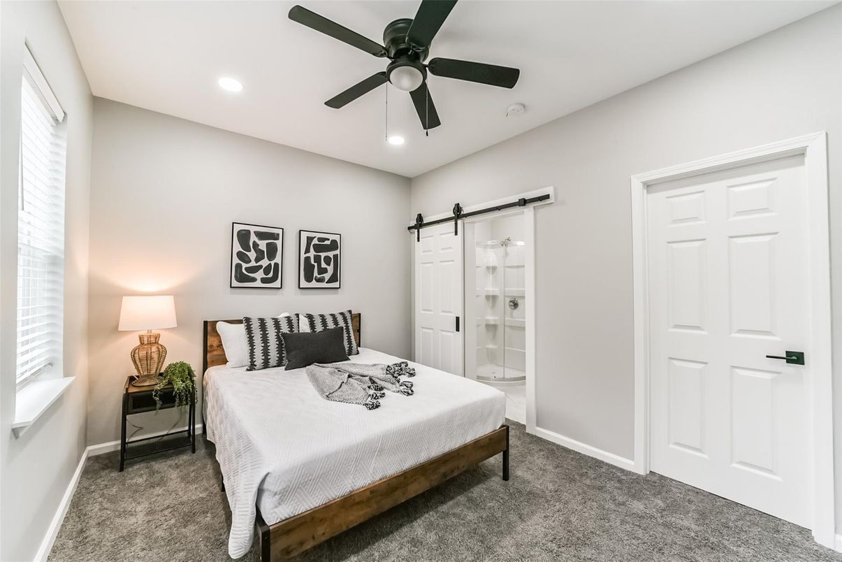 Bedroom, Interior, Recessed Lighting