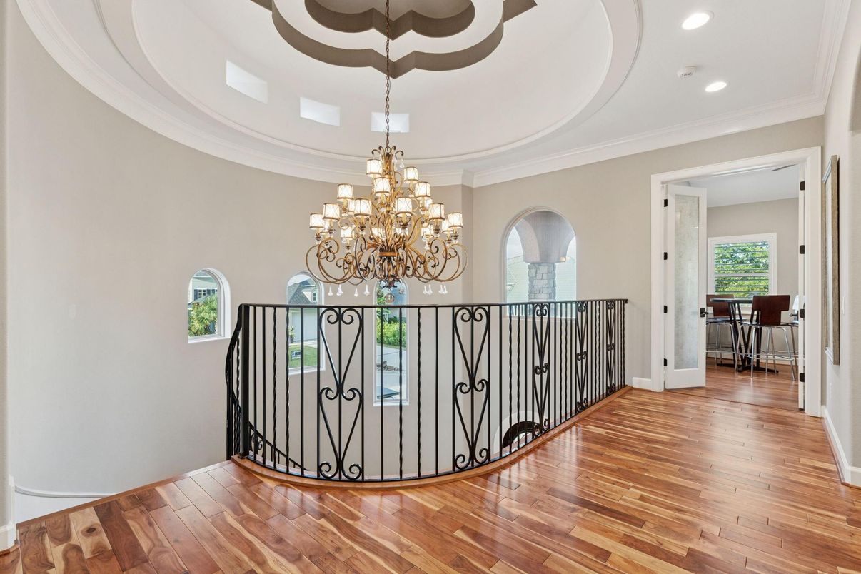 Chandelier, Interior, Recessed Lighting, Wood Texture Flooring