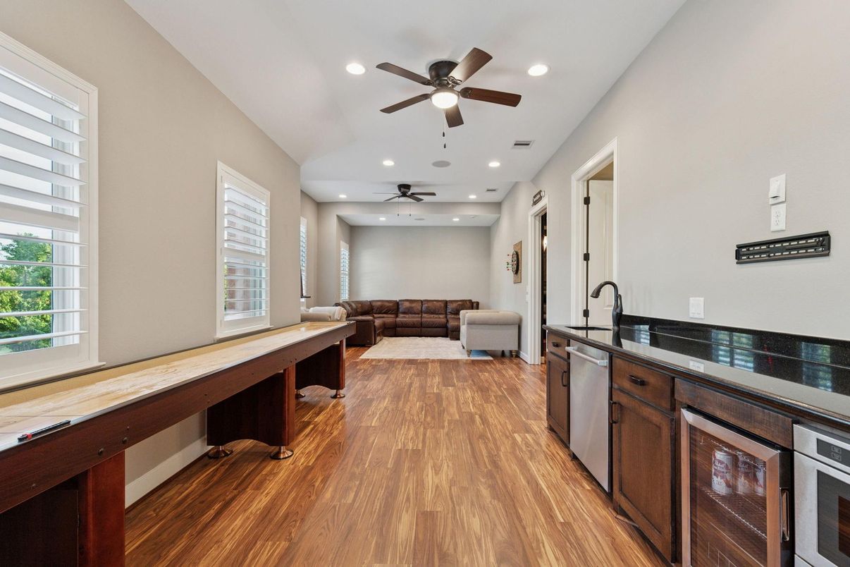 Interior, Kitchen, Living room, Recessed Lighting, Wood Texture Flooring