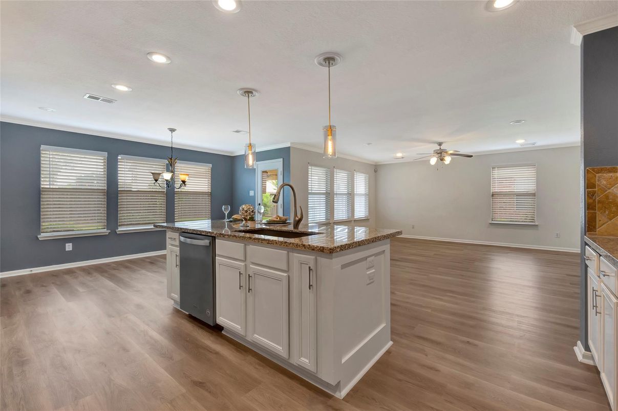 Interior, Kitchen, Pendant Lights, Recessed Lighting, Wood Texture Flooring