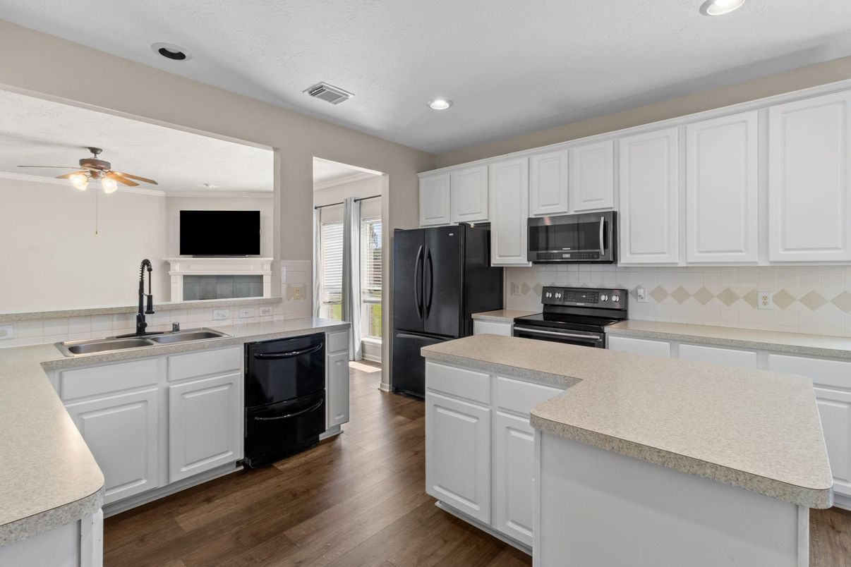 Interior, Kitchen, Recessed Lighting, Wood Texture Flooring