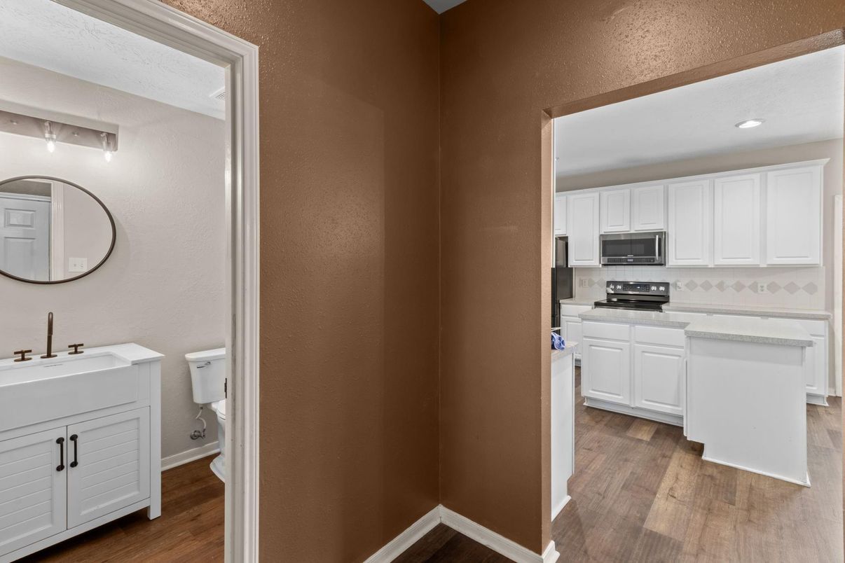 Interior, Kitchen, Recessed Lighting, Wood Texture Flooring
