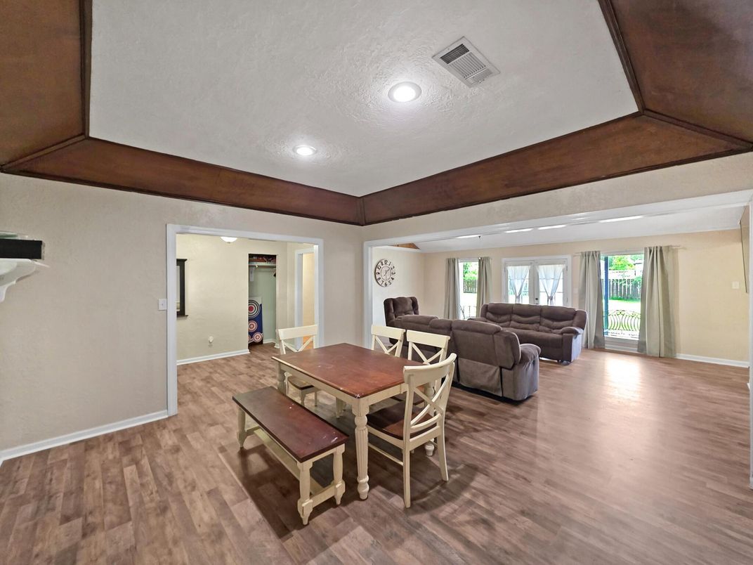 Dining room, Interior, Living room, Recessed Lighting, Wood Texture Flooring
