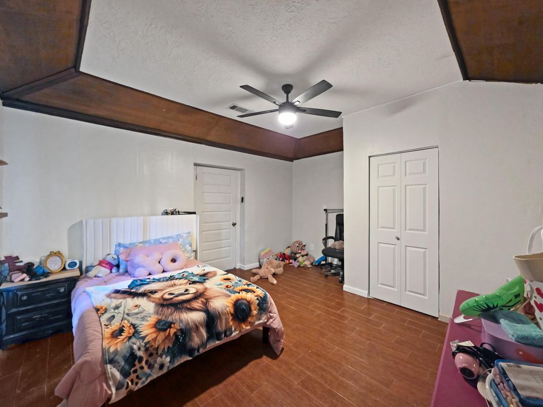 Bedroom, Interior, Wood Texture Flooring