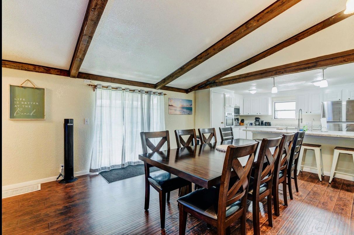 Dining room, Interior, Kitchen, Pendant Lights, Wooden Beams, Wood Texture Flooring