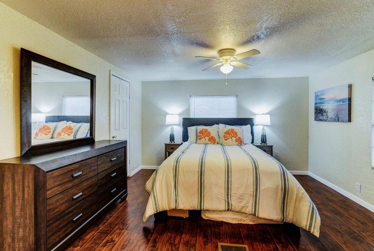 Bedroom, Interior, Wood Texture Flooring