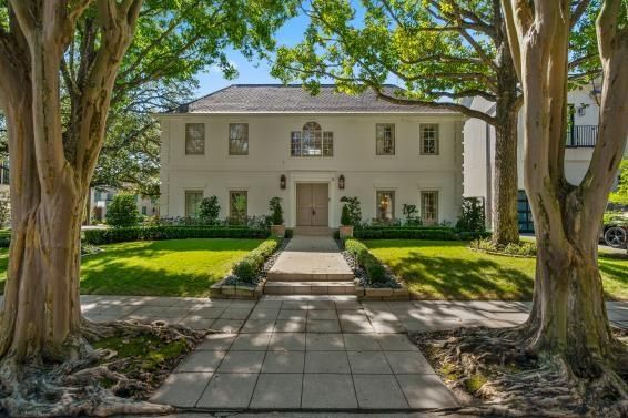 Backyard, Exterior, Facade, Georgian