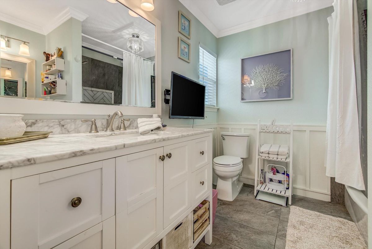 Bathroom, Interior