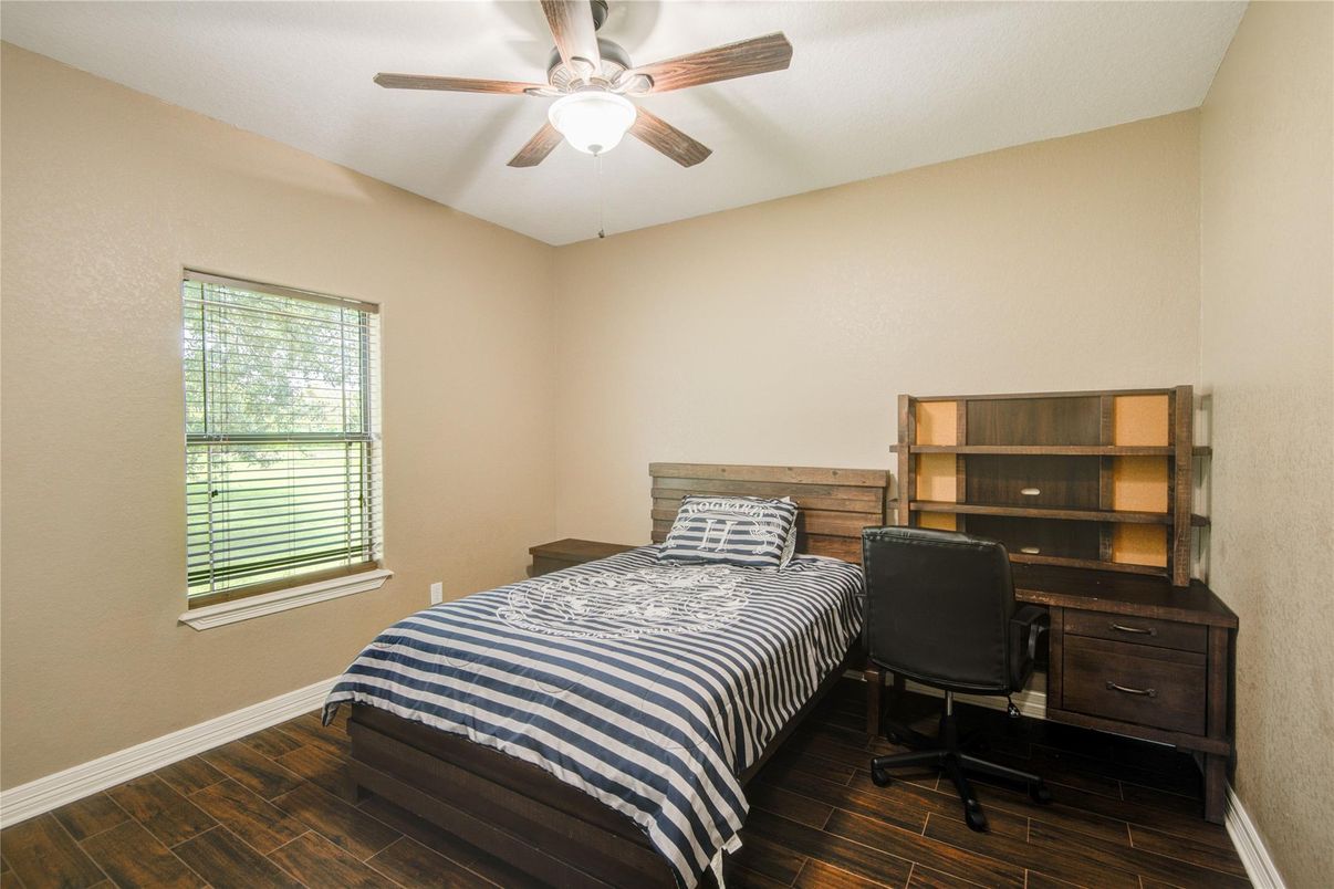 Bedroom, Home Office, Interior, Wood Texture Flooring
