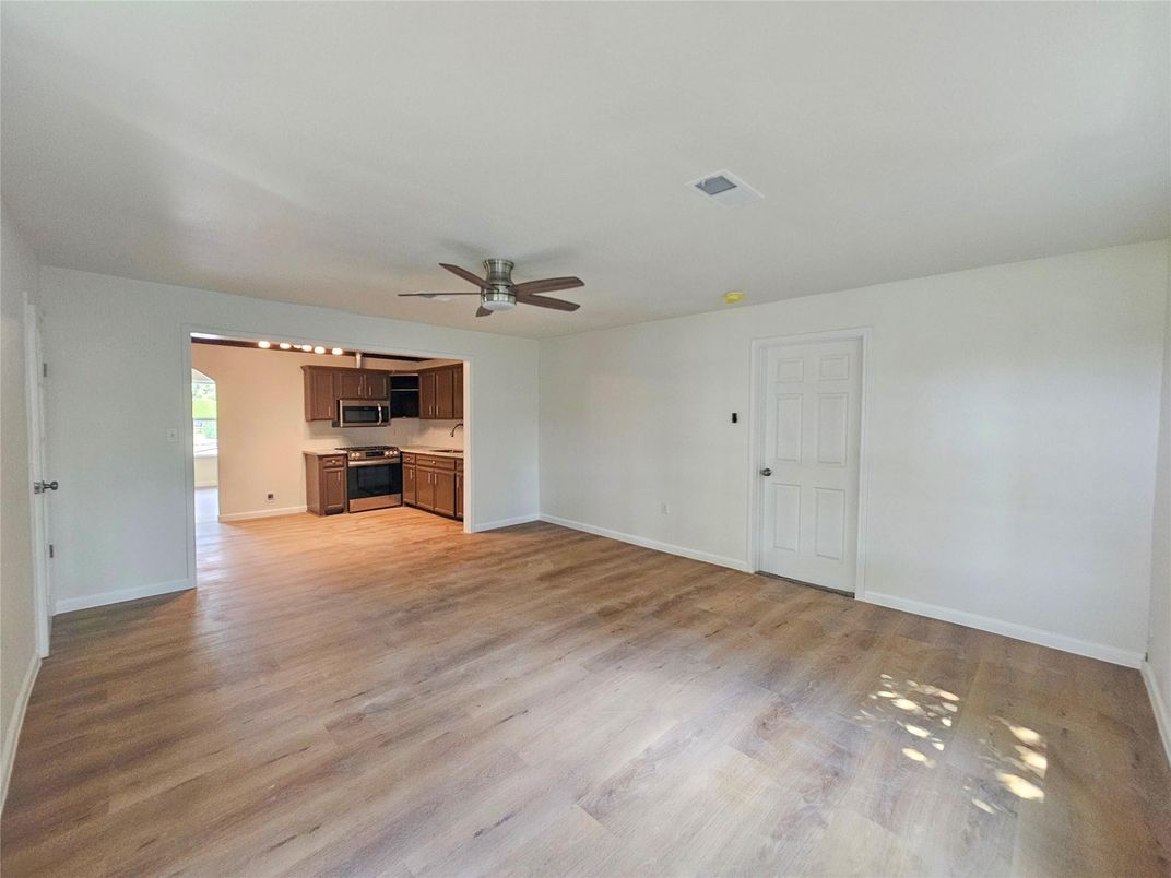 Empty room, Interior, Kitchen, Wood Texture Flooring