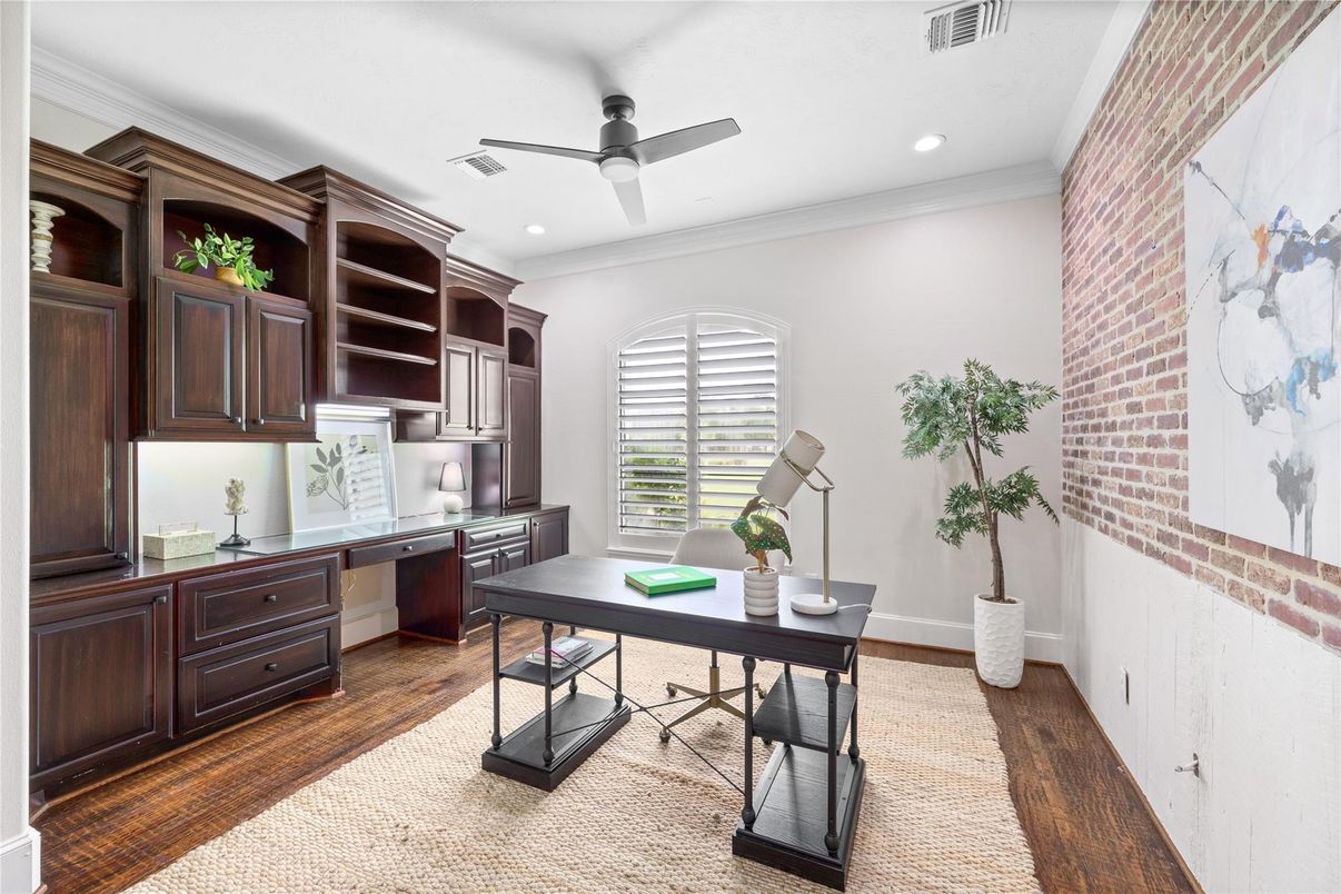 Home Office, Interior, Recessed Lighting, Stone Walls, Wood Texture Flooring