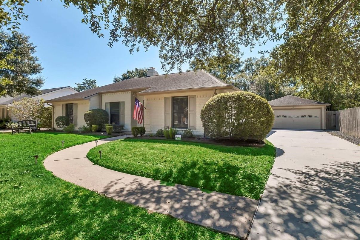 Backyard, Detached Garage, Exterior, Facade, Ranch