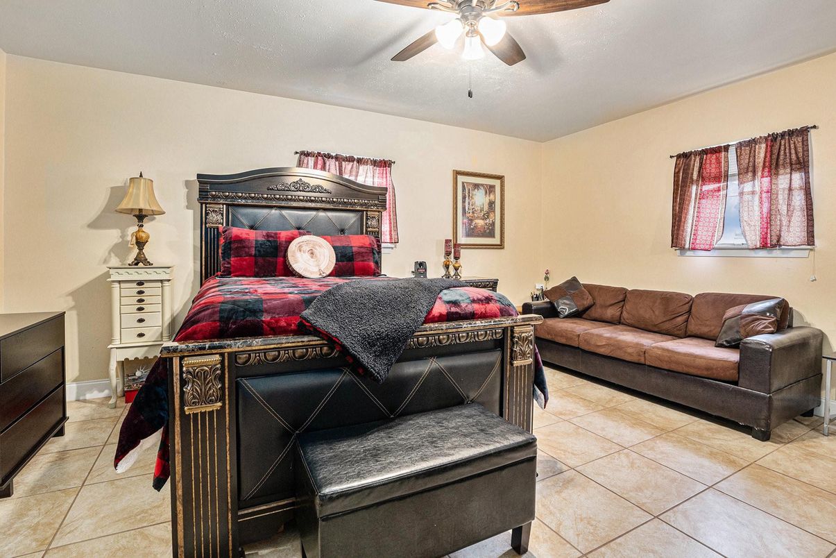 Bedroom, Interior, Living room