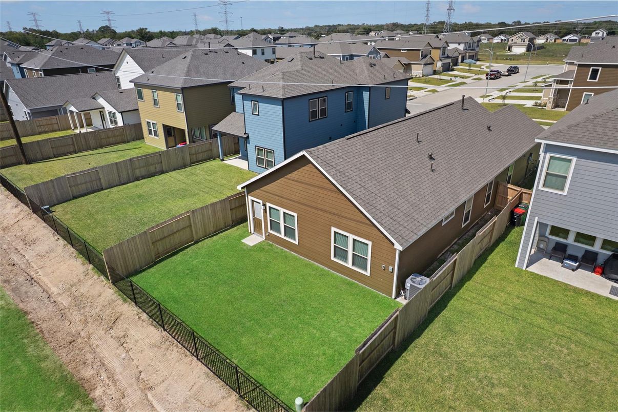 Exterior, Drone
