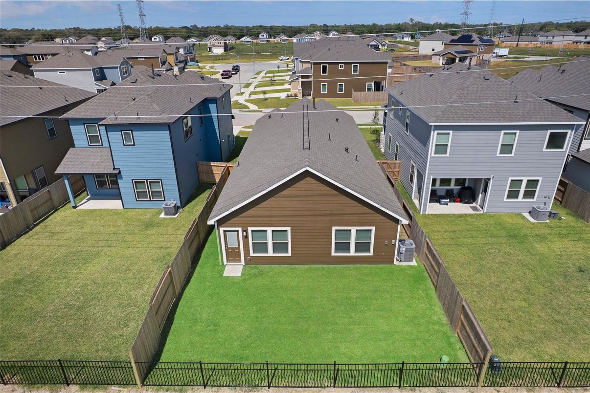 Exterior, Drone